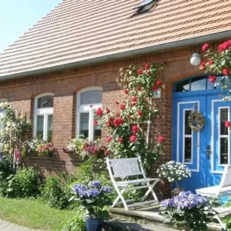 Feriegård Anna Mueritz - Romantisches Mecklenburger Anwesen Am Fluss Wredenhagen